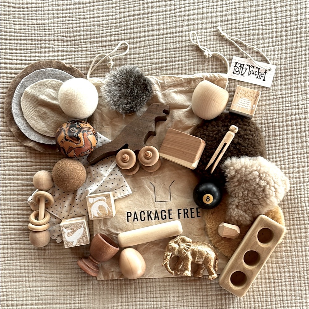 NWT “Found Objects” Sensory Play Set